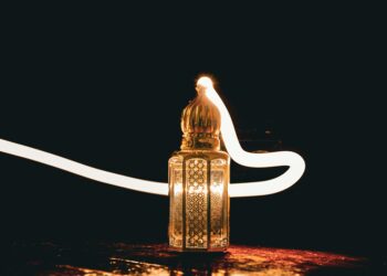 The Fire and the Wind: A New Paradigm for Understanding the Rapid Spread of Islam