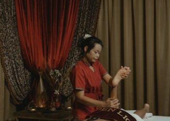 The Father as Architect: A Therapist’s Journey to Understanding Why Dads Are Essential