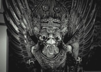 The Dark Mother’s Forge: A Guide to Understanding Your Attraction to Kali and the Alchemical Fire of Transformation