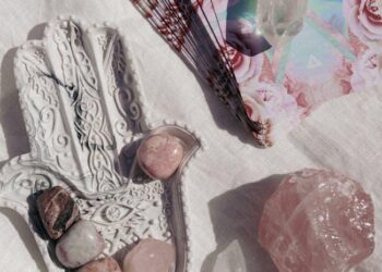 The Architecture of Avoidance: A Comprehensive Analysis of the Origins, Manifestations, and Pathways to Healing for the Avoidant Attachment Style