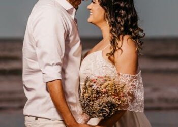 The Sun Sets on the Gold Coast: Inside the Blurring Lines and Public Pressures that Unraveled the Love Story of Madelyn Cline and Chase Stokes