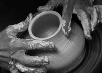 The Anointing at Bethany: How the Japanese Art of Mending Broken Pottery Revealed the True Meaning of Worship